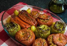 Γεμιστά με ρύζι καρότο και μυρωδικά