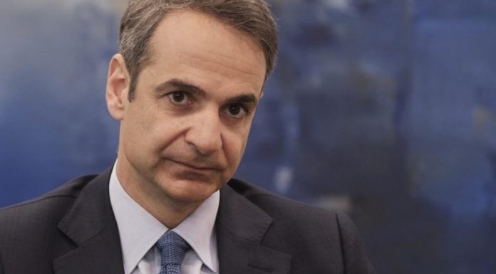 Σήμερα η σύσκεψη στο Μαξίμου που αποφασίζεται το «restart» – Από 4 Μαΐου «τέλος» σε SMS & βεβαιώσεις κυκλοφορίας