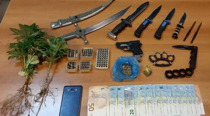 Όλα τα είχε ο “μπαξές” … κάνναβη, ηρωίνη, πιστόλι! Κατασχέθηκαν 23 γραμμάρια ηρωίνης, 2 δενδρύλλια κάνναβης, πιστόλι, 142 φυσίγγια
