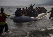 Όλα τα πρακτικά του ΔΣ – Σοκ στο Καστελόριζο: Απόπειρα κατασκευής «δομής φιλοξενίας» αλλοδαπών αποτράπηκε στο «παρά 1’» Η κατασκευή «δομής φιλοξενίας» αλλοδαπών στο Καστελόριζο, μπορεί να ακούγεται ως αδιανόητη αφού το νησί έχει λίγες εκατοντάδες Ελληνες κατοίκους και αντίστοιχο στρατιωτικό προσωπικό