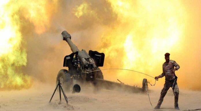 Λιβύη: Μαζική αντεπίθεση του LNA με μπαράζ πυροβολικού στην Τρίπολη – Χ.Χαφτάρ «Ρίξαμε 107 τουρκικά UAV» Λιβύη: Μαζική αντεπίθεση του LNA με μπαράζ πυροβολικού στην Τρίπολη - Χ.Χαφτάρ «Ρίξαμε 107 τουρκικά UAV»