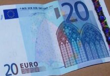 Έτσι θα καταλάβετε αν ένα 20άρικο είναι πλαστό (φώτο) Έτσι θα καταλάβετε αν ένα 20άρικο είναι πλαστό