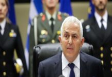 Ε.Αποστολάκης: «Επιμένω, αν ανέβουν Τούρκοι σε νησίδα θα πρέπει να ισοπεδωθεί – Απαράδεκτο να λέμε παραβιάσεις ρουτίνας» Ε.Αποστολάκης: «Επιμένω, αν ανέβουν Τούρκοι σε νησίδα θα πρέπει να ισοπεδωθεί - Απαράδεκτο να λέμε παραβιάσ