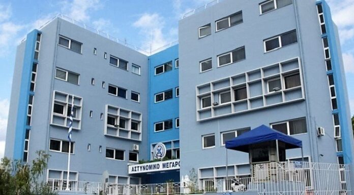 Κρήτη: Εξαρθρώθηκε μεγάλη εγκληματική οργάνωση με δράση και στην Αττική Τα μέλη της διέπρατταν κλοπές-διαρρήξεις και ληστείες, σε διάφορες περιοχές της Κρήτης και της Αττικής.