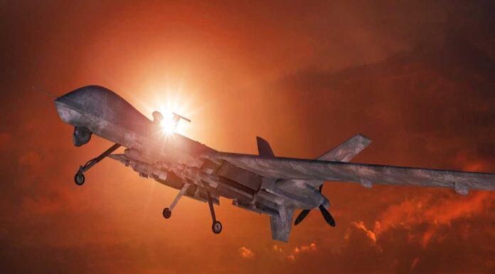 Νέα τακτική από τον «Εθνικό Στρατό της Λιβύης»: Ρίχνει drone «αυτοκτονίας» στη μάχη κατά των φιλότουρκών δυνάμεων Νέα τακτική από τον «Εθνικό Στρατό της Λιβύης»: Ρίχνει drone «αυτοκτονίας» στη μάχη κατά των φιλότουρκών