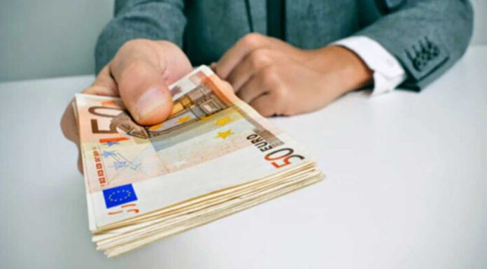 Αντίστροφη μέτρηση για το πρόγραμμα «ΣΥΝ-ΕΡΓΑΣΙΑ» – Επιδότηση έως 60% του μισθού «ΣΥΝ-ΕΡΓΑΣΙΑ» - Επιδότηση έως 60% του μισθού