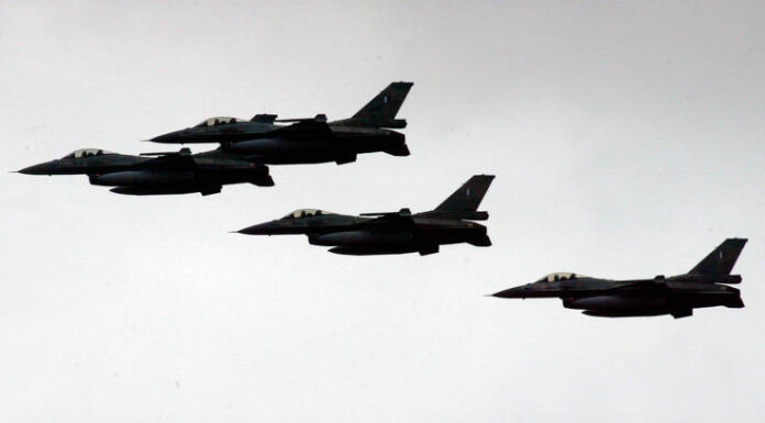 Τουρκικά F-16 ξανά πάνω από το Αιγαίο