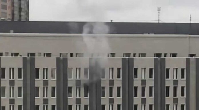Φωτιά σε νοσοκομείο Covid-19 στη Ρωσία, τουλάχιστον πέντε νεκροί νοσοκομείο Covid-19 στη Ρωσία