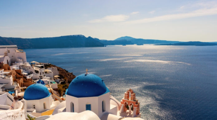 Ανοίγουν» οι πτήσεις: Οι «4» μεγάλες που λείπουν από τον τουριστικό χάρτη της Ελλάδας Η Ελλάδα ανοίγει τα σύνορα