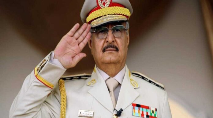 Ο Χ.Χάφταρ καλεί σε πανστρατιά στην Λιβύη για αντεπίθεση: «Πόλεμος στην αποικιοκρατική παρέμβαση της Τουρκίας» Ο Χ.Χάφταρ καλεί σε πανστρατιά στην Λιβύη για αντεπίθεση