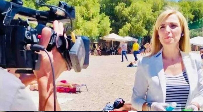 Την πήραν με τις… πέτρες: Λιθοβόλησαν δημοσιογράφο του Alpha που έκανε ρεπορτάζ στις παραλίες Λιθοβόλησαν δημοσιογράφο του Alpha που έκανε ρεπορτάζ στις παραλίες