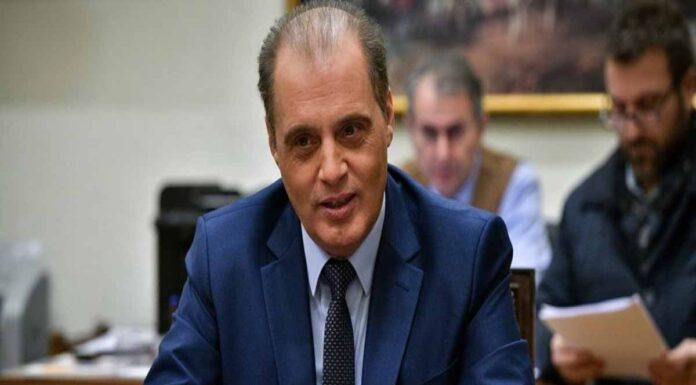 Πρύτανης Ανοικτού Πανεπιστημίου Κύπρου: «Ο Κ.Βελόπουλος φοίτησε & έλαβε πτυχίο από εμάς» – Κατέρρευσε η συκοφαντία