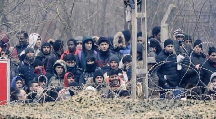 “Παλιά είχαμε αυτούς που ήρθαν να λιαστούν” Το ότι τα ΜΜΕ δεν αναφέρουν ένα θέμα δεν σημαίνει πως δεν συνέβη! "Παλιά είχαμε αυτούς που απλά λιάζονταν"