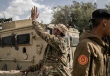 Λιβύη: Ο LNA ισχυρίζεται ότι κατέρριψε τουρκικό αεροσκάφος (πιθανότατα UAV) δυτικά της Τρίπολης ο Λιβυκός Εθνικός Στρατός (LNA) του Στρατάρχη Χαλίφα Χαφτάρ, ανακοίνωσε πως κατέρριψε τουρκικό αεροσκάφος