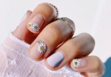 Floral nails: 5 σχέδια που θα ανανεώσουν το μανικιούρ σας Floral nails