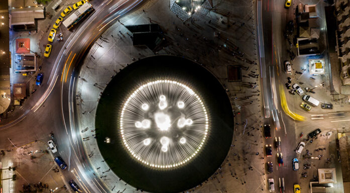 Στην Ομόνοια δεν κολλάει….ο κορονοϊός! “Eκκλησία και Παραλία μη ζυγώσετε” Πλατεία Ομονοίας: Το μόνο μέρος παγκοσμίως, που δεν μεταδίδεται ο κορονοϊός