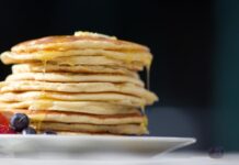 Πώς θα κάνεις τα pancakes αφράτα όπως οι επαγγελματίες O Neil Kleinberg pancakes