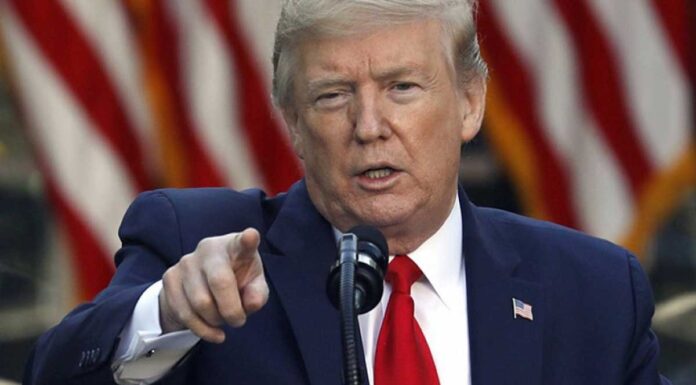 Θριάμβευσε ο Ν.Τραμπ: 67% των Αμερικανών τον «είδε» να επικρατεί άνετα του Τζο Μπάιντεν – «Είμαστε τελειωμένοι αν δεν αποσυρθεί»