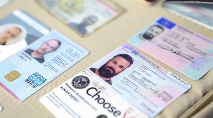 Κρίση: Ο Μαδούρο επιδεικνύει Αμερικανούς «σωματοφύλακες του Τραμπ» που συνέλαβε μετά από «απόπειρα εισβολής»! (βίντεο) Ο Μαδούρο επιδεικνύει Αμερικανούς «σωματοφύλακες του Τραμπ» που συνέλαβε μετά από «απόπειρα εισβολής»