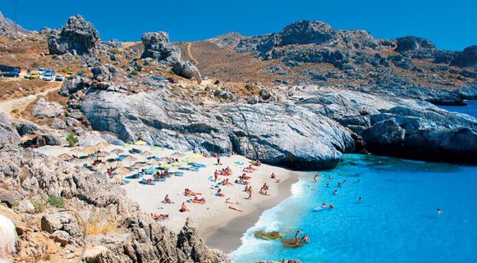 Οι μοναδικές παραλίες στο Αμμούδι του νότιου Ρεθύμνου | ΦΩΤΟ Γαλαζοπράσινα νερά και φανταστική χοντρή λευκή άμμος.