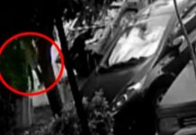 Επίθεση με βιτριόλι: Τρόλεϊ και Ι.Χ παραλίγο να πατήσουν τη δράστρια Πιο καθαρή εικόνα της φερόμενης ως δράστιδας έχει καταγραφεί από κάμερα υψηλής ανάλυσης, που βρίσκεται στο σημείο, όπου την περίμενε το ταξί, με το οποίο διέφυγε, αμέσως μετά την επίθεση με το βιτριόλι, επί της λεωφόρου Θησέως, στο ύψος της Αγίας Ελεούσας.