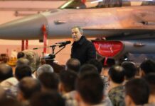 Ο Ακάρ απειλεί την Ελλάδα με σύγκρουση εάν δεν κάτσει στο τραπέζι των διαπραγματεύσεων! Ο Ακάρ απειλεί την Ελλάδα με σύγκρουση εάν δεν κάτσει στο τραπέζι των διαπραγματεύσεων!