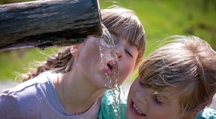 Καιρός: Έρχεται “ήπιος καύσωνας” – Η περιοχή της Κρήτης που θα “ψηθεί” Oι μέγιστες θερμοκρασίες στις ευπαθείς στη ζέστη περιοχές της πεδινής ηπειρωτικής χώρας θα φτάσουν τους 36-37°C και πιθανόν τοπικά ακόμη και τους 38°C.