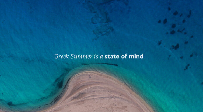 Πού βρίσκεται η μαγική παραλία που είδαμε στο σποτ για τον τουρισμό -Μια γλώσσα άμμου σε διάφανα νερά Greek summer is a state of mind.