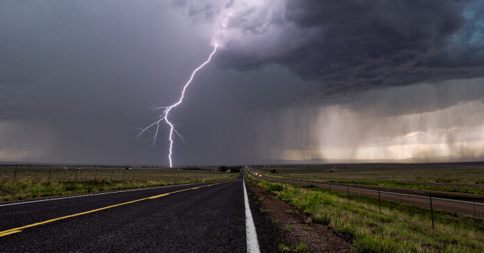 Κεραυνός σκότωσε άνδρα στην Κρήνη Φαρσάλων Κεραυνός σκότωσε άνδρα στην Κρήνη Φαρσάλω