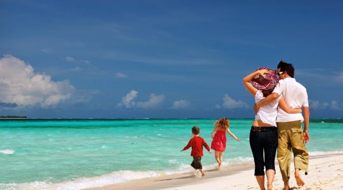 Kοινωνικός τουρισμός: Επιδοτούνται τα ακτοπλοϊκά εισιτήρια και υπερδιπλασιάζονται οι δικαιούχοι πρόγραμμα κοινωνικού τουρισμού του ΟΑΕΔ περιόδου 2020-2021.