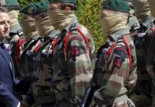 Ο Ε.Μακρόν τράβηξε το «χαλί» στον Χ.Χάφταρ: «Δεν τον στηρίζουμε ούτε τώρα, ούτε ποτέ» Ο Ε.Μακρόν τράβηξε το «χαλί» στον Χ.Χάφταρ: «Δεν τον στηρίζουμε ούτε τώρα, ούτε ποτέ»