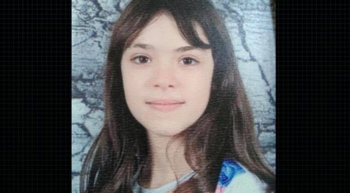 Ανησυχητική μαρτυρία για την 10χρονη Μαρκέλλα: «Την είχαν με χειροπέδες, μου είπε ότι την πείραξαν» (βίντεο) Μπορεί η 10χρονη Μαρκέλλα Βεράμη να βρέθηκε σήμερα το πρωί σε πρατήριο βενζίνης αλλά σοκαριστική μαρτυρία από την κ. Κατερίνα Σεραφημίδου