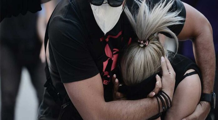 Επίθεση με βιτριόλι:Το «μοιραίο» τηλεφώνημα και η εμπλοκή του Μπαγκλαντεσιανού κηπουρού Επίθεση με βιτριόλι:Το «μοιραίο» τηλεφώνημα και η εμπλοκή του Μπαγκλαντεσιανού κηπουρού