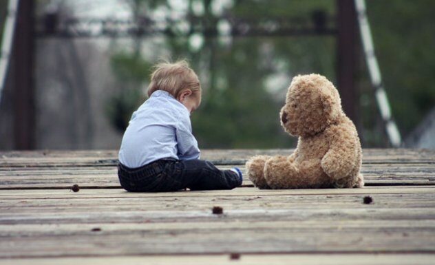 Τεράστια επιχείρηση για απόκαλυψη δικτύου παιδεραστών – Η Γερμανία “ξεσκονίζει” 30.000 υπόπτους (βίντεο) Δίκτο παιδεραστών στην Γερμανία "ξεσκονίζει" 30.000 υπόπτους Όλα ξεκίνησαν με την σύλληψη ενός 43χρονου άνδρα...