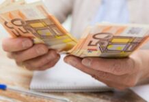 Aναστέλλεται η καταβολή του τέλους επιτηδεύματος αγροτών Η αναστολή θα γίνει με νομοθετική διάταξη που θα κατατεθεί σύντομα στη Βουλή