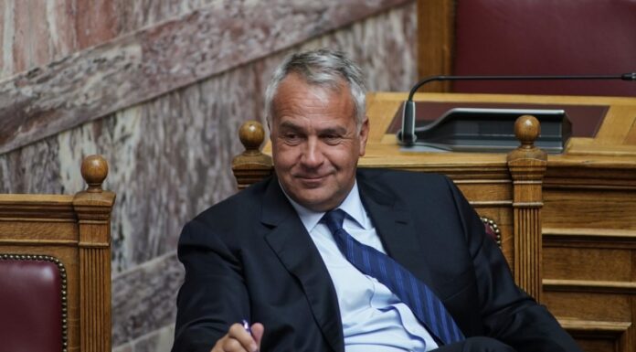 «Άδειασμα» Μ.Βορίδη σε Μαξίμου: «Άμεσα μουσείο ελληνισμού το σπίτι του Κεμάλ – Αναθεώρηση των “ανοιχτών διαύλων”» Άμεσα μουσείο ελληνισμού το σπίτι του Κεμάλ - Αναθεώρηση των "ανοιχτών διαύλων