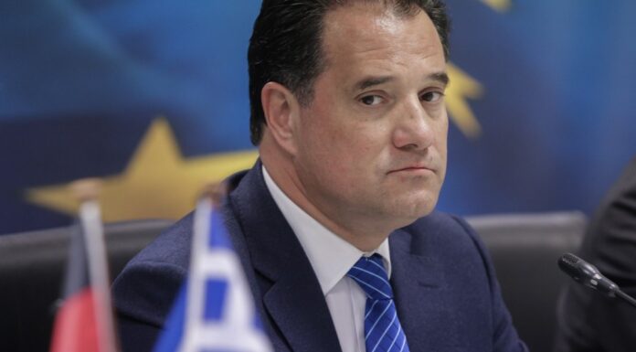 Αδ.Γεωργιάδης για Oruc Reis: «Το σεισμογραφικό δεν βυθίζεται, εμποδίζεται» – Μήνυμα υποχώρησης στην Τουρκία; «Ναύαρχος» Αδ.Γεωργιάδης για Oruc Reis: «Το σεισμογραφικό δεν βυθίζεται, εμποδίζεται» - Μήνυμα υποχώρησης στην Τουρκία;