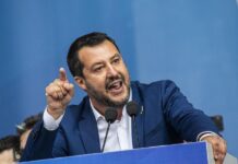 Μ.Σαλβίνι κατά Τουρκίας για την μετατροπή της Αγίας Σοφίας σε τζαμί : «Έξω οι Τούρκοι από την Ευρώπη» Μ.Σαλβίνι κατά Τουρκίας για την μετατροπή της Αγίας Σοφίας σε τζαμί : «Έξω οι Τούρκοι από την Ευρώπη»