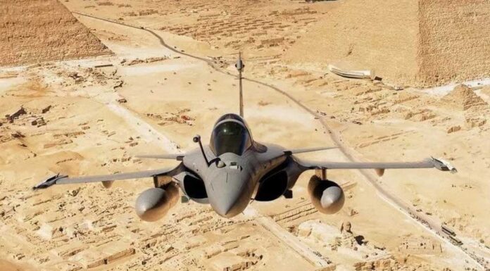 Αραβικά ΜΜΕ για βομβαρδισμό στην αλ-Ουατίγια: Δεν ήταν Mirage των ΗΑΕ αλλά αιγυπτιακά ή γαλλικά Rafale Αραβικά ΜΜΕ για βομβαρδισμό στην αλ-Ουατίγια: Δεν ήταν Mirage των ΗΑΕ αλλά αιγυπτιακά ή γαλλικά Rafale