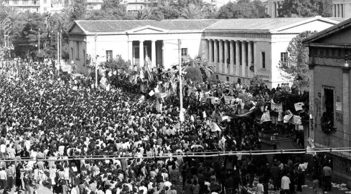 Η φενάκη του Πολυτεχνείου