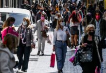 Άρση μέτρων: Τι θα ισχύει σε μερικά 24ωρα για εμπορικά καταστήματα, εστίαση και διασκέδαση Άρση μέτρων