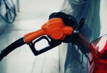 Βενζίνη στα 2,35 ευρώ «για τα μάτια του Ζελένσκι»! Βενζίνη στα 2,35 ευρώ «για τα μάτια του Ζελένσκι»!
