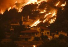 Κόλαφος το ντοκιμαντέρ για τις πυρκαγιές στην Β.Εύβοια: «Μας εκδίωξαν από τα χωριά μας» (βίντεο) «Έλεγαν στους πυροσβέστες να λένε πως δεν έχουν νερό και τους ακούγαμε»
