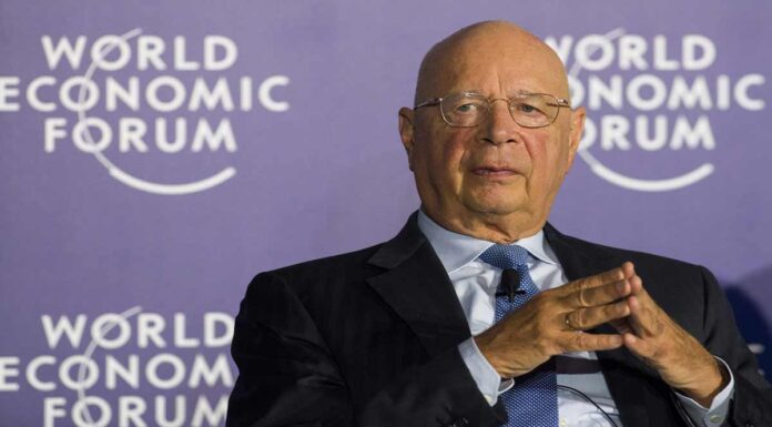 Κ.Σβαμπ: «Το 2026 θα έχουμε όλοι τσιπάκι στον εγκέφαλο μας» (βίντεο) Το 2026 θα έχουμε όλοι τσιπάκι στον εγκέφαλο μας