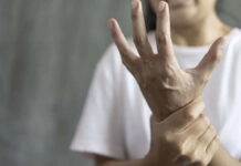 Ρευματοειδή αρθρίτιδα: Πώς μπορούν να νικήσουν την κόπωση οι πάσχοντες