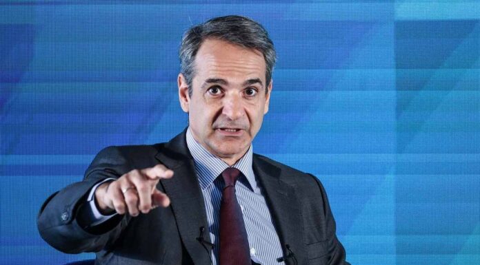 Την αντικατάσταση του ελληνικού πληθυσμού ανακοίνωσε και επίσημα ο πρωθυπουργός Κυριάκος Μητσοτάκης: «Οι αλλοδαποί θα μας λύσουν το δημογραφικό» Την αντικατάσταση του ελληνικού πληθυσμού ανακοίνωσε και επίσημα ο πρωθυπουργός Κυριάκος Μητσοτάκης