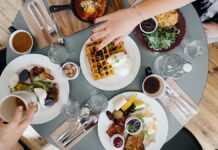 Αυτή είναι η καλύτερη ώρα της ημέρας για να τρώμε πρωινό