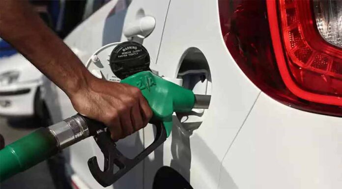 Fuel Pass 2: Όσα πρέπει να ξέρετε για την πλατφόρμα που ανοίγει τη Δευτέρα – Δικαιούχοι, ποσά και διαδικασία αίτησης Fuel Pass 2: Όσα πρέπει να ξέρετε για την πλατφόρμα που ανοίγει τη Δευτέρα - Δικαιούχοι, ποσά και διαδικασία αίτησης