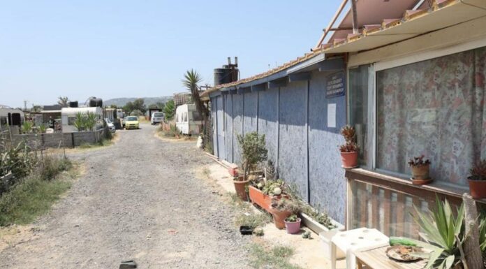 Μπαίνουν οι μπουλντόζες στην… αυθαιρετούπολη του Καρτερού