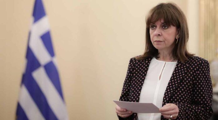Ευγνωμονούν και… παρασημοφορούν ως «εθνικό ευεργέτη» Τούρκο από τα Κατεχόμενα & συλλαμβάνουν τους υγειονομικούς! Ευγνωμονούν και… παρασημοφορούν ως «εθνικό ευεργέτη» Τούρκο από τα Κατεχόμενα & συλλαμβάνουν τους υγειονομικούς!